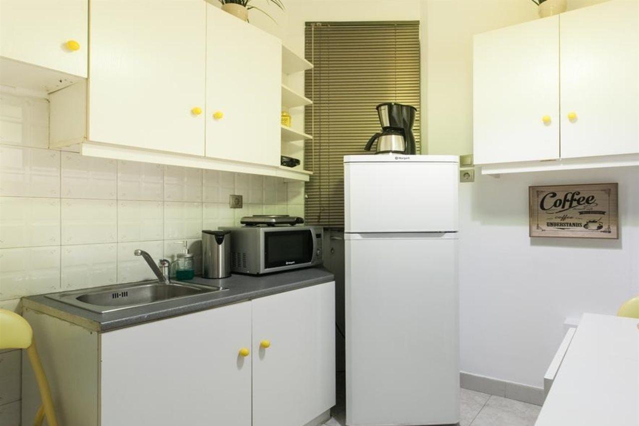 Syntagma Apartments By Livin Urbban Aten Exteriör bild